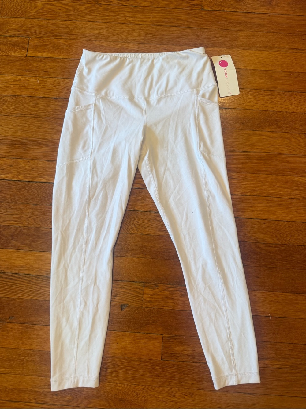 Yogalicious White High Waist Pocket Leggings Size M NWT